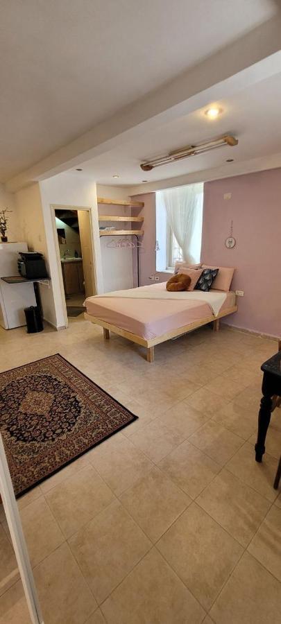 דירה לזוג על שוק מחנה יהודה Apartment Ierusalim Exterior foto