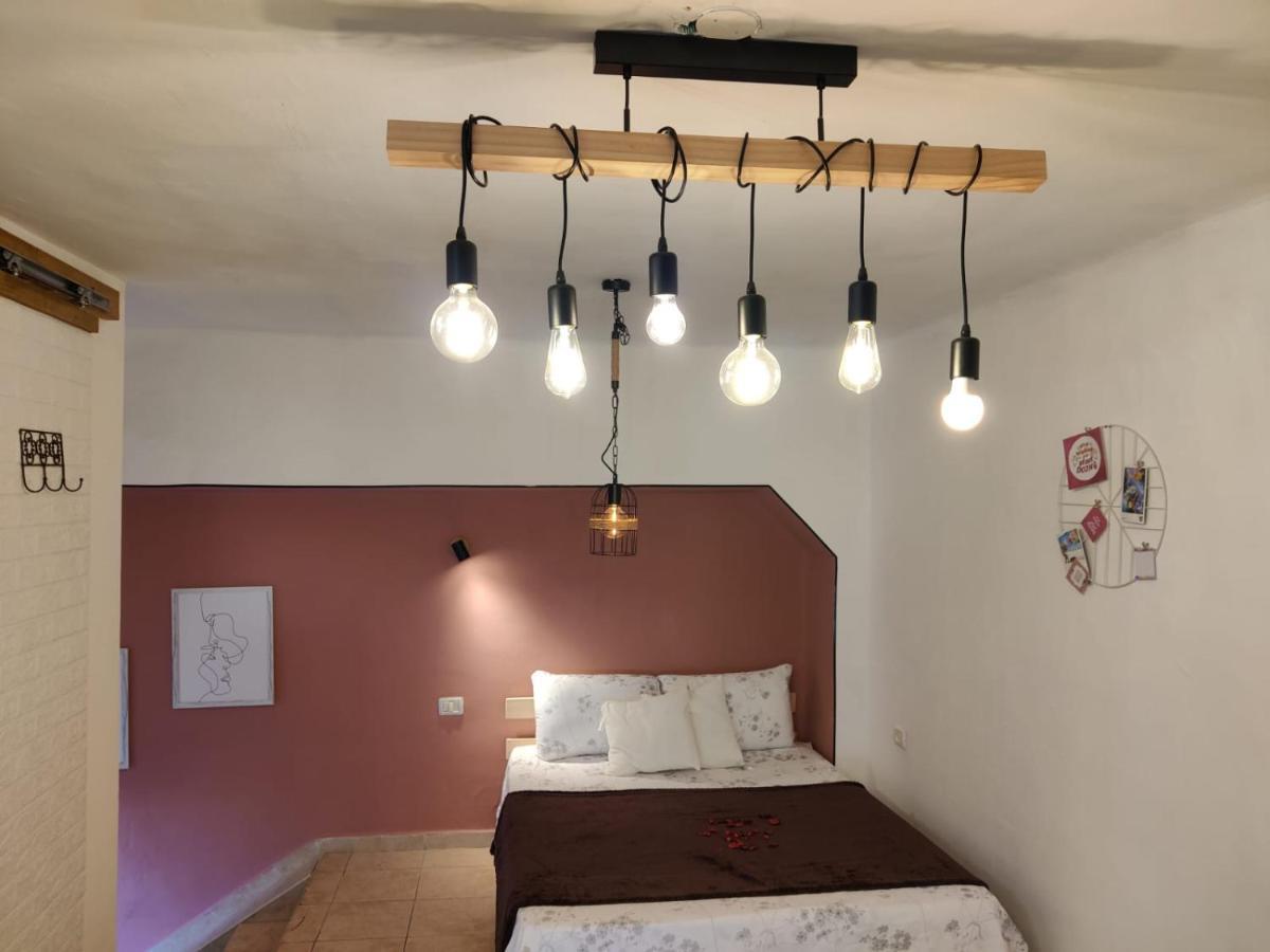 דירה לזוג על שוק מחנה יהודה Apartment Ierusalim Exterior foto